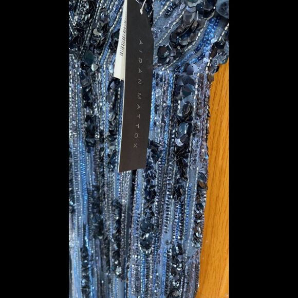 Women’s Formal Dress AIDAN MATTOX Size 10 Blue Beaded Short Sleeve AUTHENTIC NEW - Picture 11 of 11